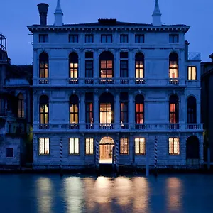 Foresteria Levi 2*, Venice Italy